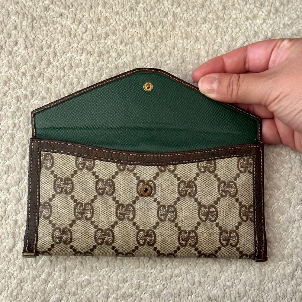 Vintage Gucci 🔥 coated exterior interlocking GG continental Wallet - Picture 4 of 9